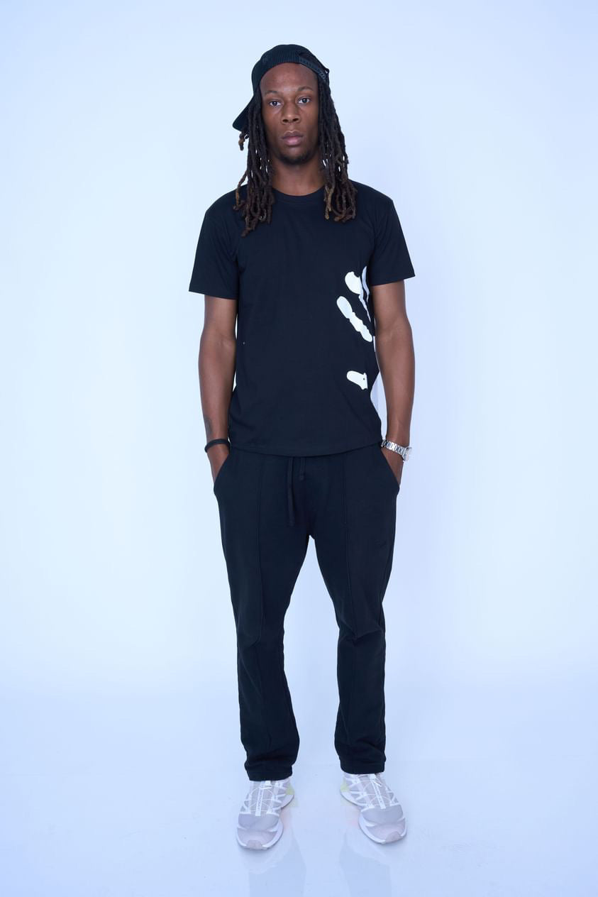 T-SHIRT EMPREINTE ÉLÉGANCE